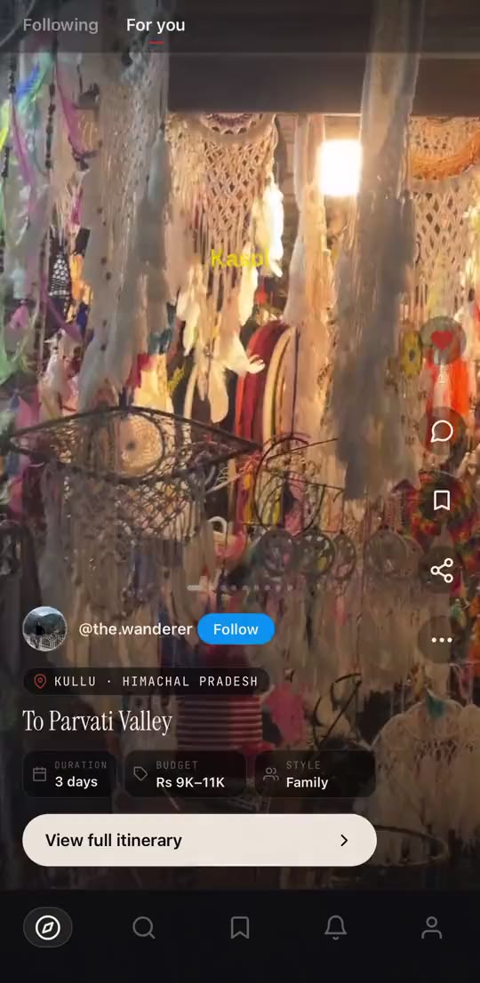Screen recording of the Galiaraa Discover feed showing a traveler's video with the destination, budget, and a link to the full itinerary